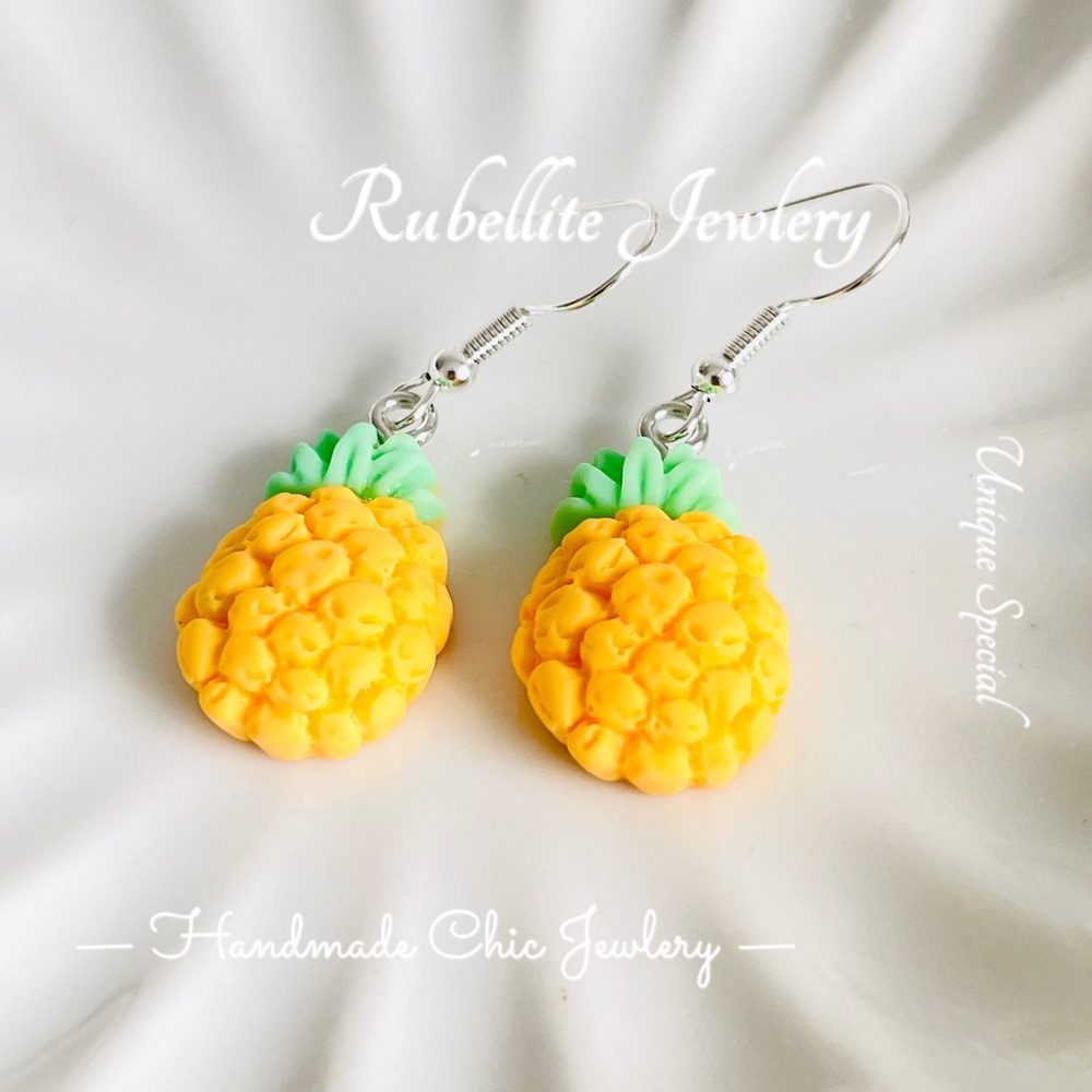 3/$20 HOST PICK! Handmade Cute Pineapple Earrings 🍍